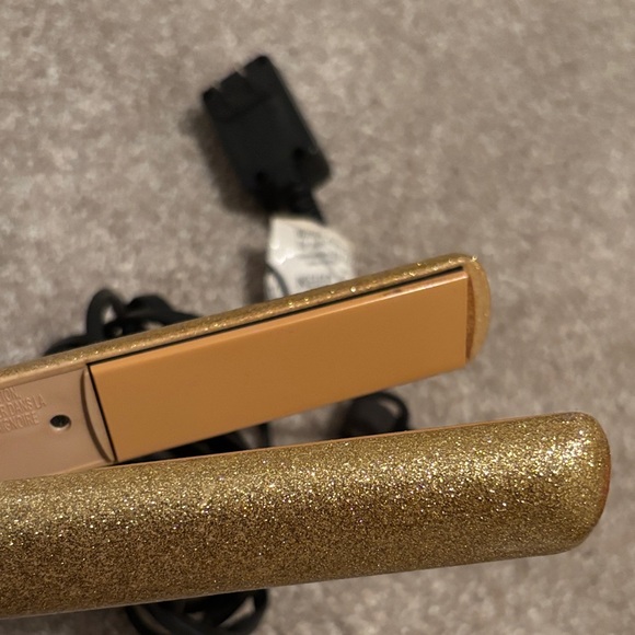 Chi Glitter Hair Straightener - Picture 5 of 5